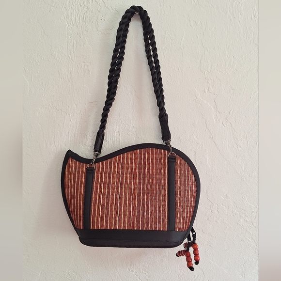 Basket Of Cambodia Black And Brown Shoulder Bag Eco Friendly Woven Medium NWOT - Picture 1 of 9